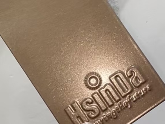 Rivestimento in polvere marrone metallico resistente per impianti edili
